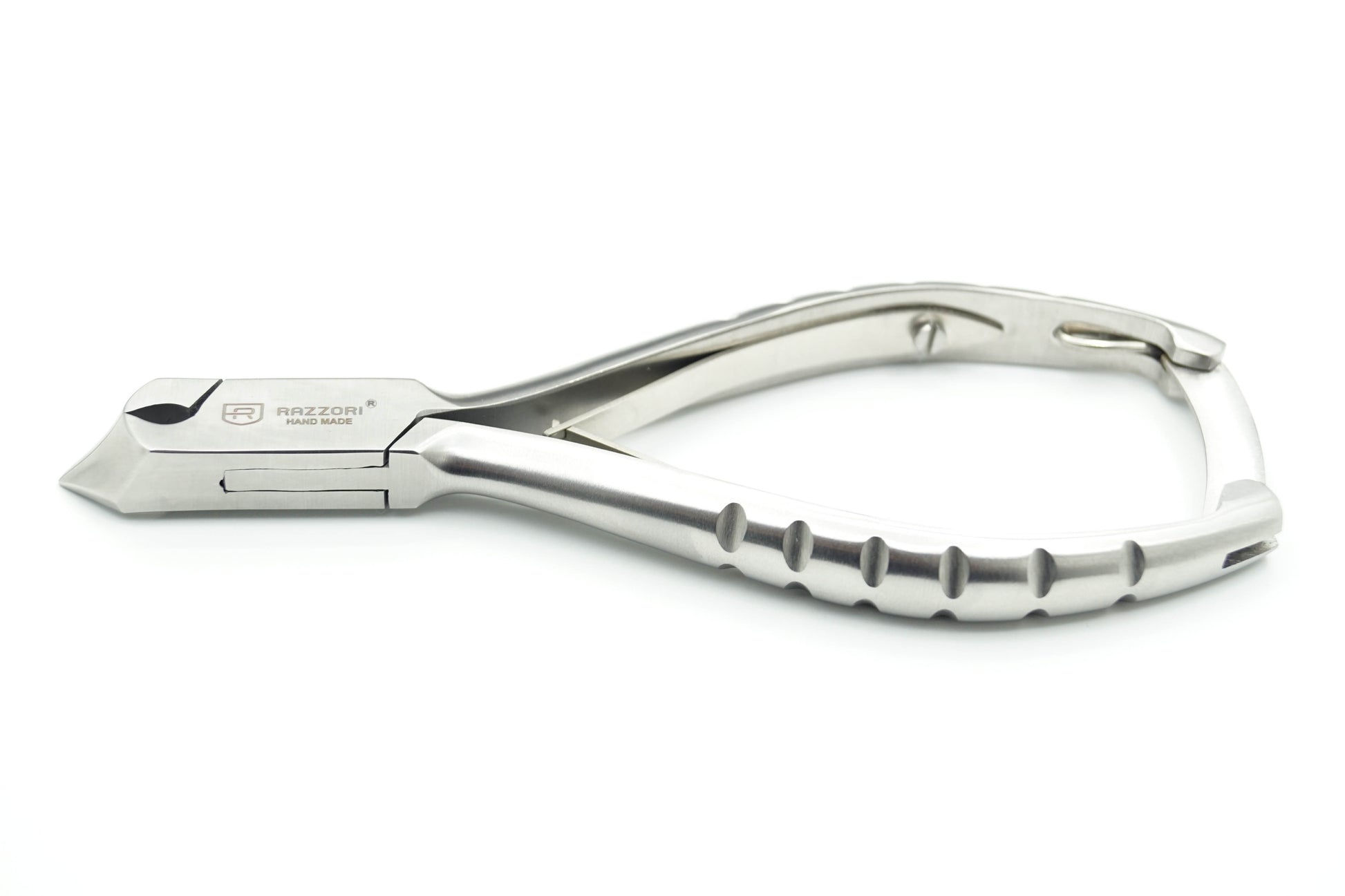 Pro Nail Clipper #610 - Razzori