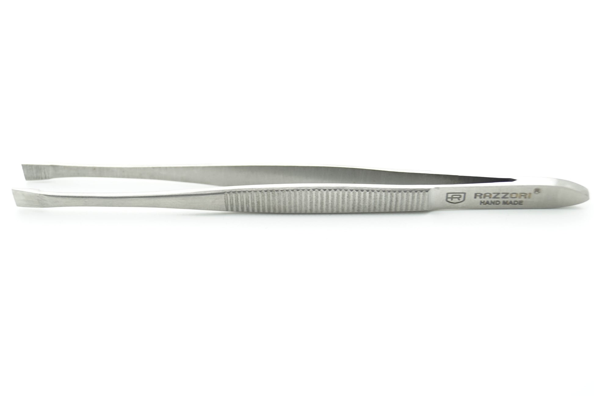 Pro Tweezers #1128 - Razzori