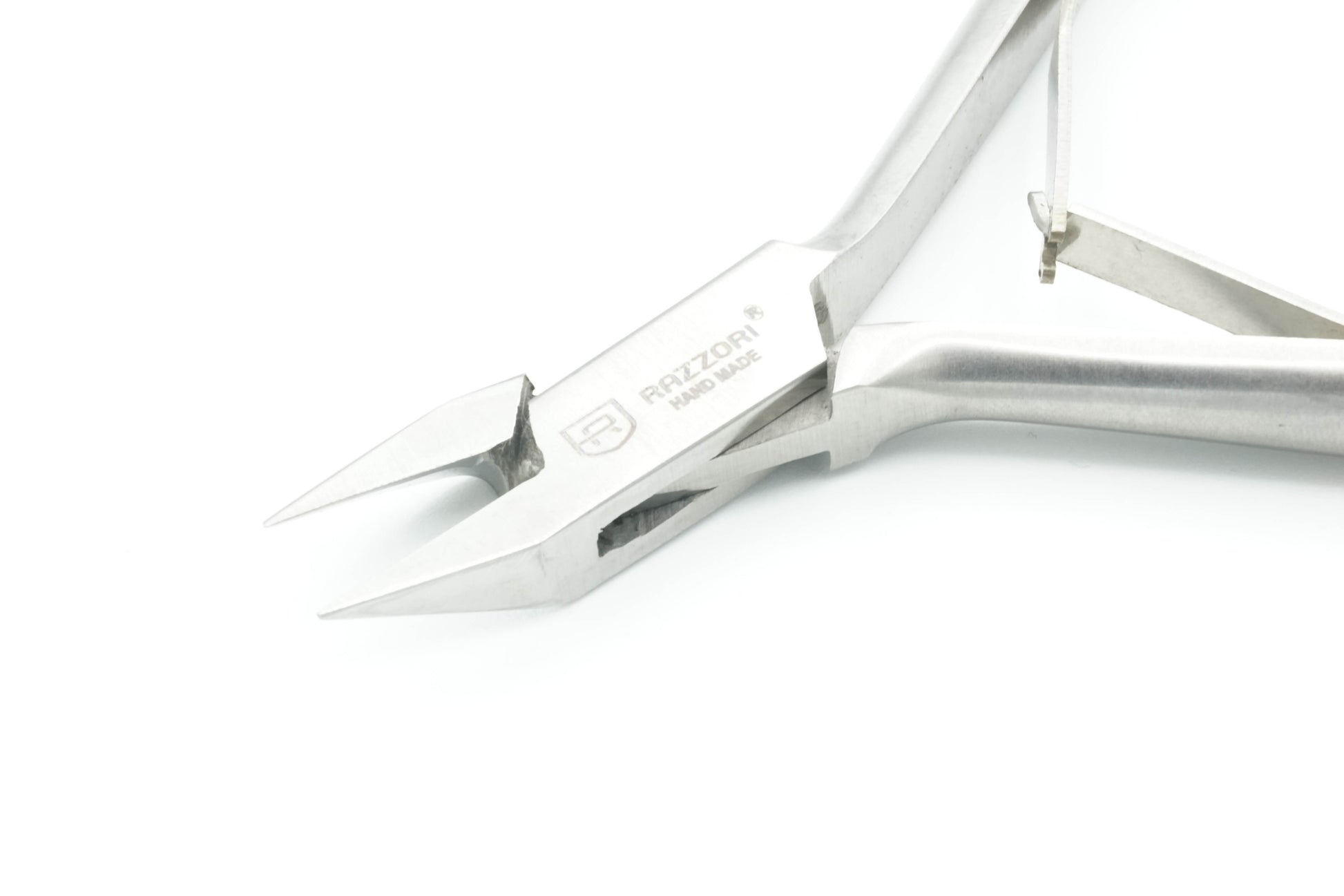 Pro Nail Clipper #621 - Ultra Point - Razzori